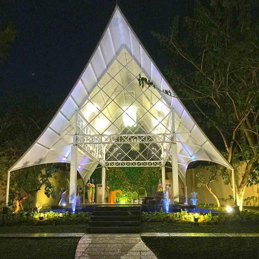 Maxonehotels At Resort Makassar Exterior foto